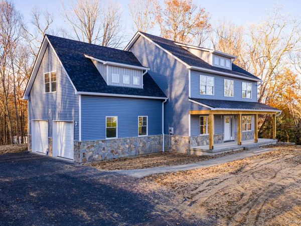 48 W Corbett Road, Montgomery, NY 12549