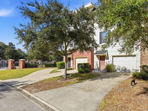 4381 ELLIPSE Drive, Jacksonville, FL 32246