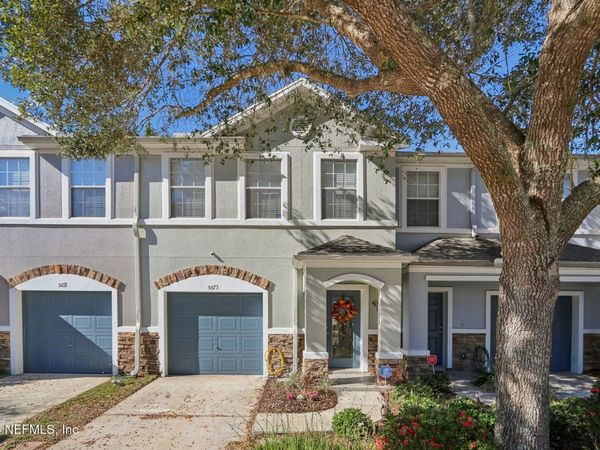 5673 PARKSTONE CROSSING Drive, Jacksonville, FL 32258