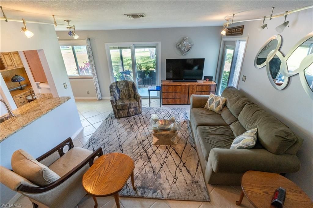 3271 Maple Leaf Cir, Unit 3, Fort Myers, FL 33907 Photo