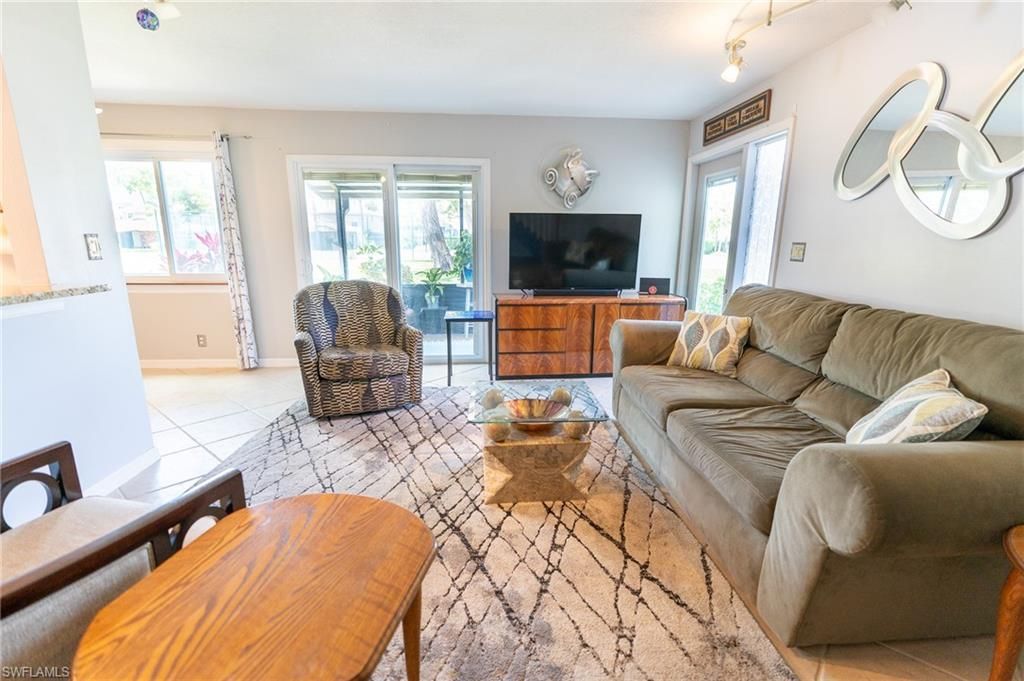 3271 Maple Leaf Cir, Unit 3, Fort Myers, FL 33907 Photo