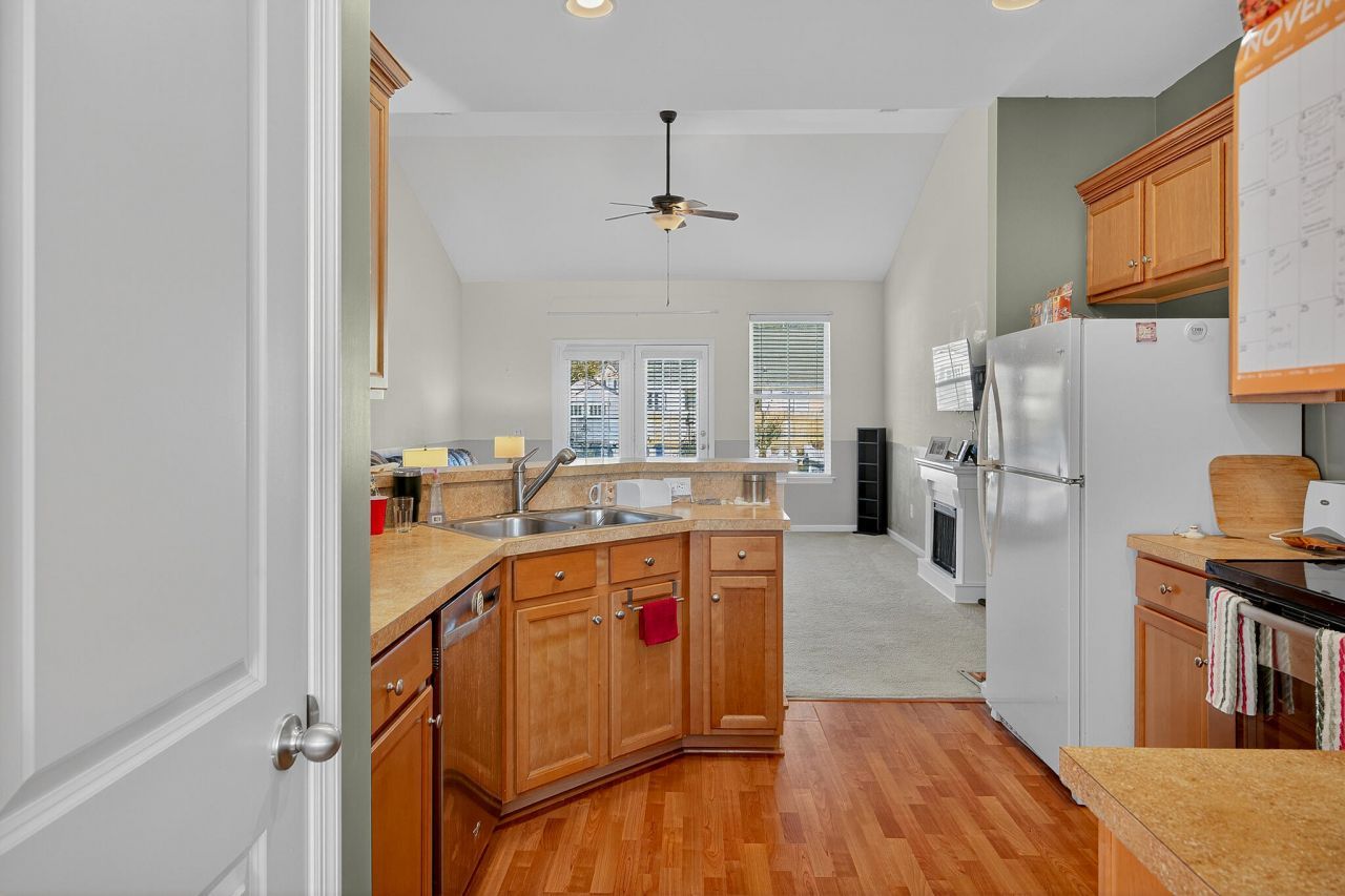 1020 Bridlewood Farms Parkway Photo 6