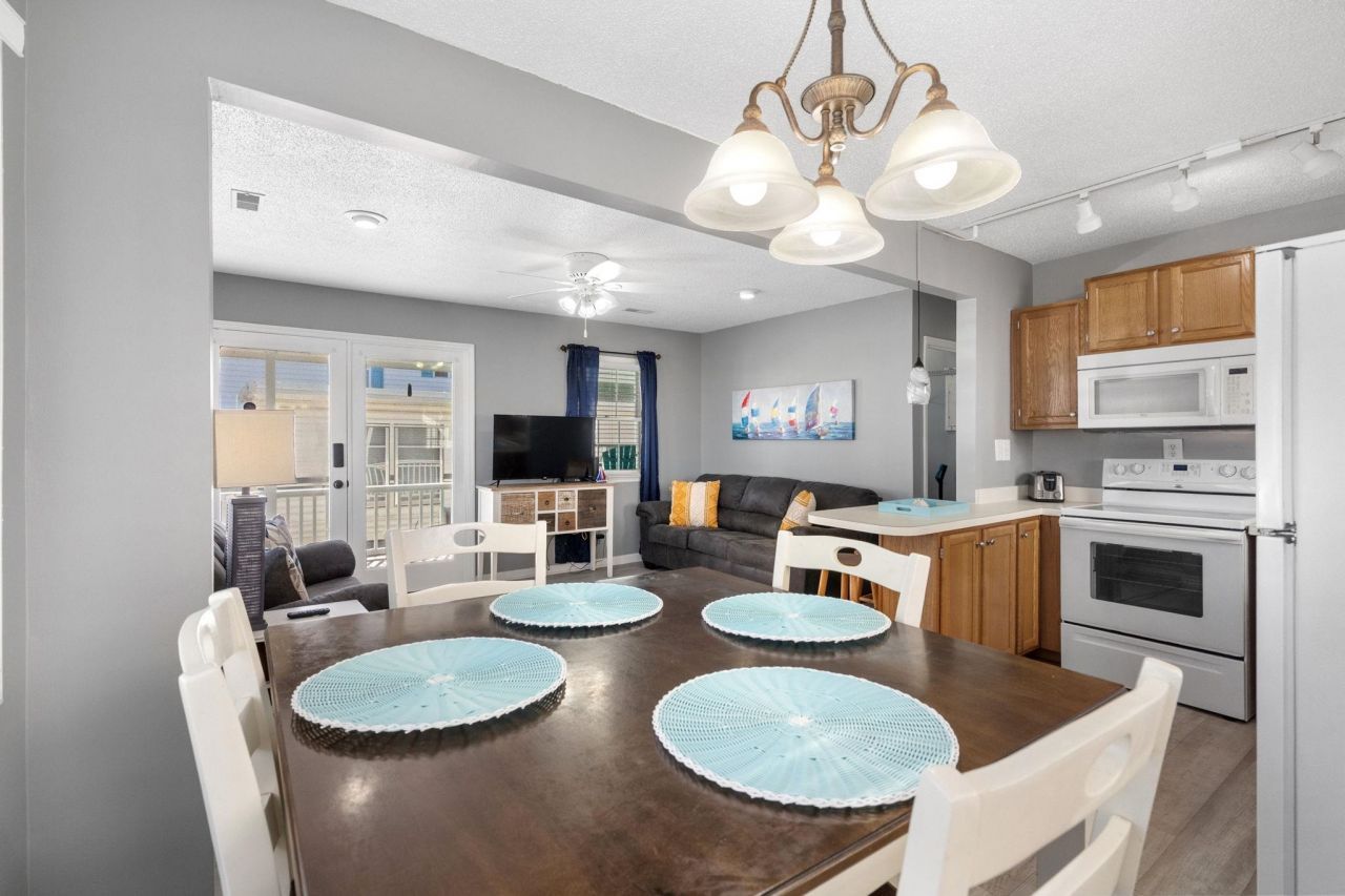 6001 - 1833 S Kings Hwy. Photo 20