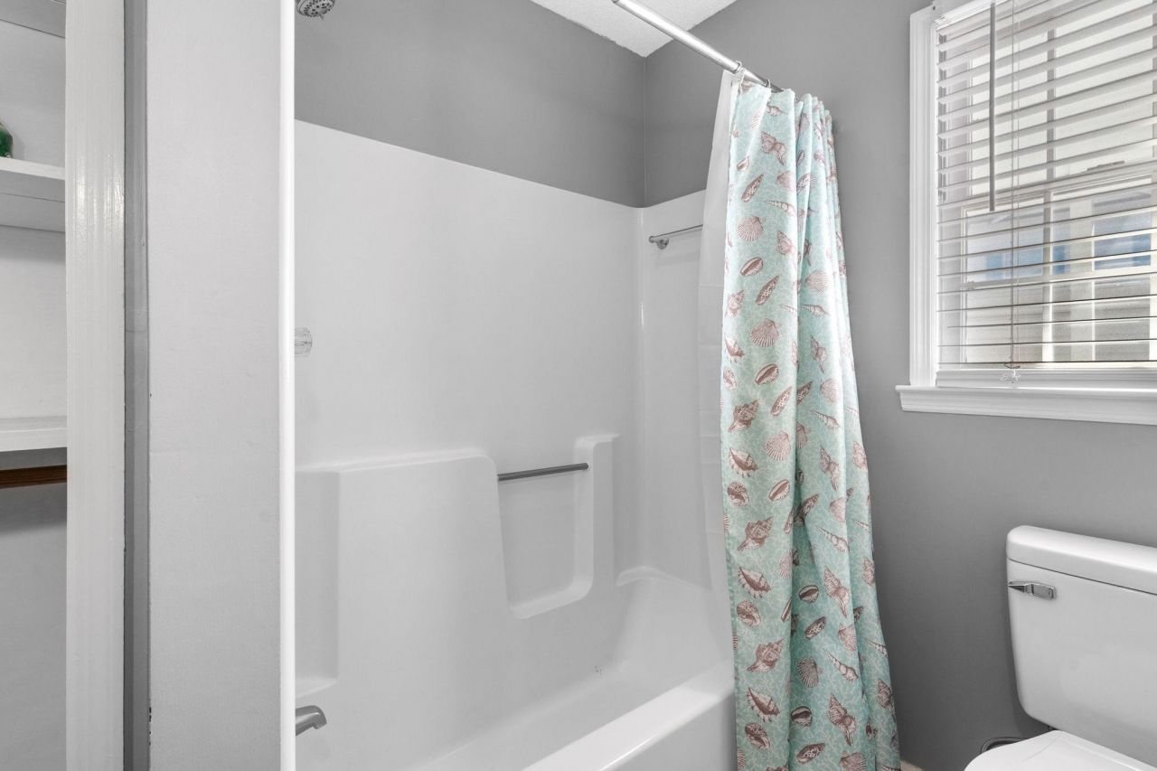 6001 - 1833 S Kings Hwy. Photo 25