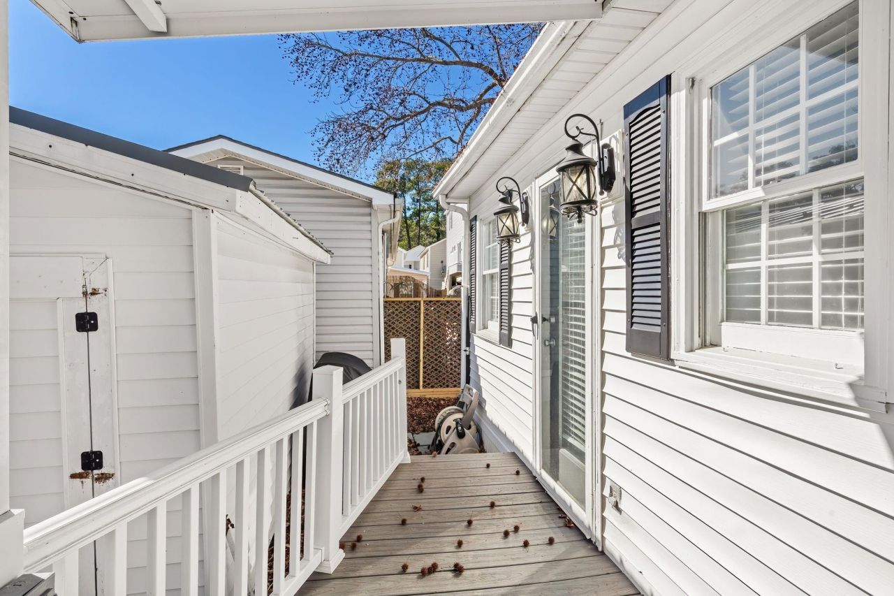 6001 - 1833 S Kings Hwy. Photo 32