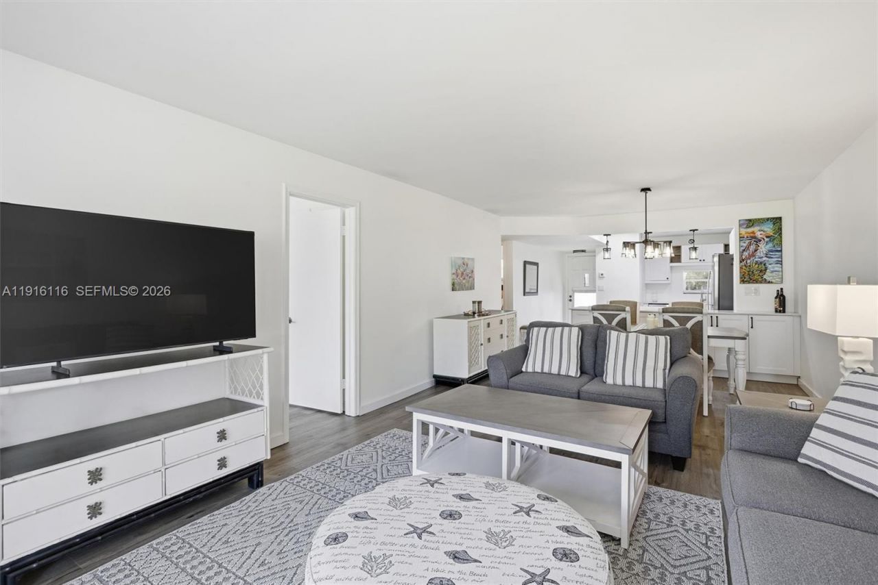 8941 S Hollybrook Blvd, Unit 103, Pembroke Pines, FL 33025 Photo