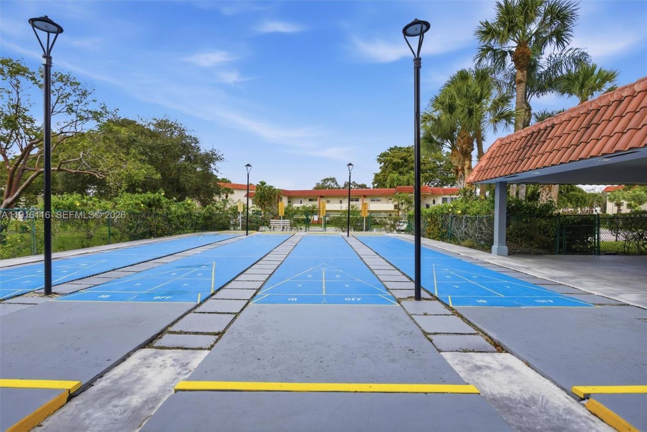 8941 S Hollybrook Blvd, Unit 103, Pembroke Pines, FL 33025 Photo