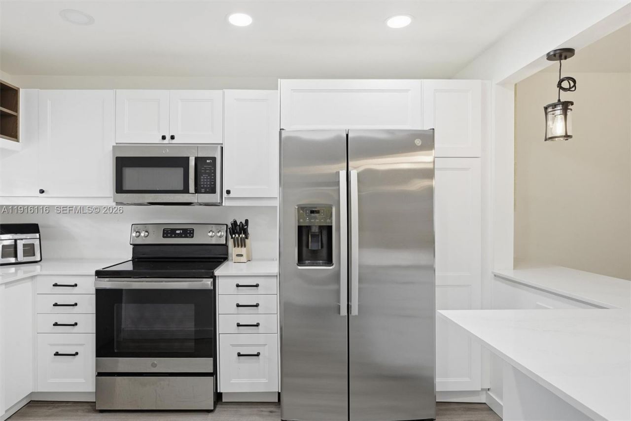 8941 S Hollybrook Blvd, Unit 103, Pembroke Pines, FL 33025 Photo