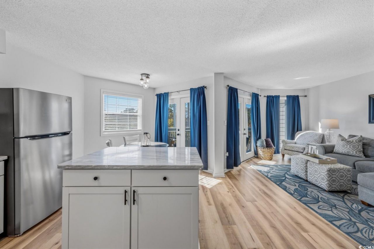 1500 Cenith Dr. Photo 14