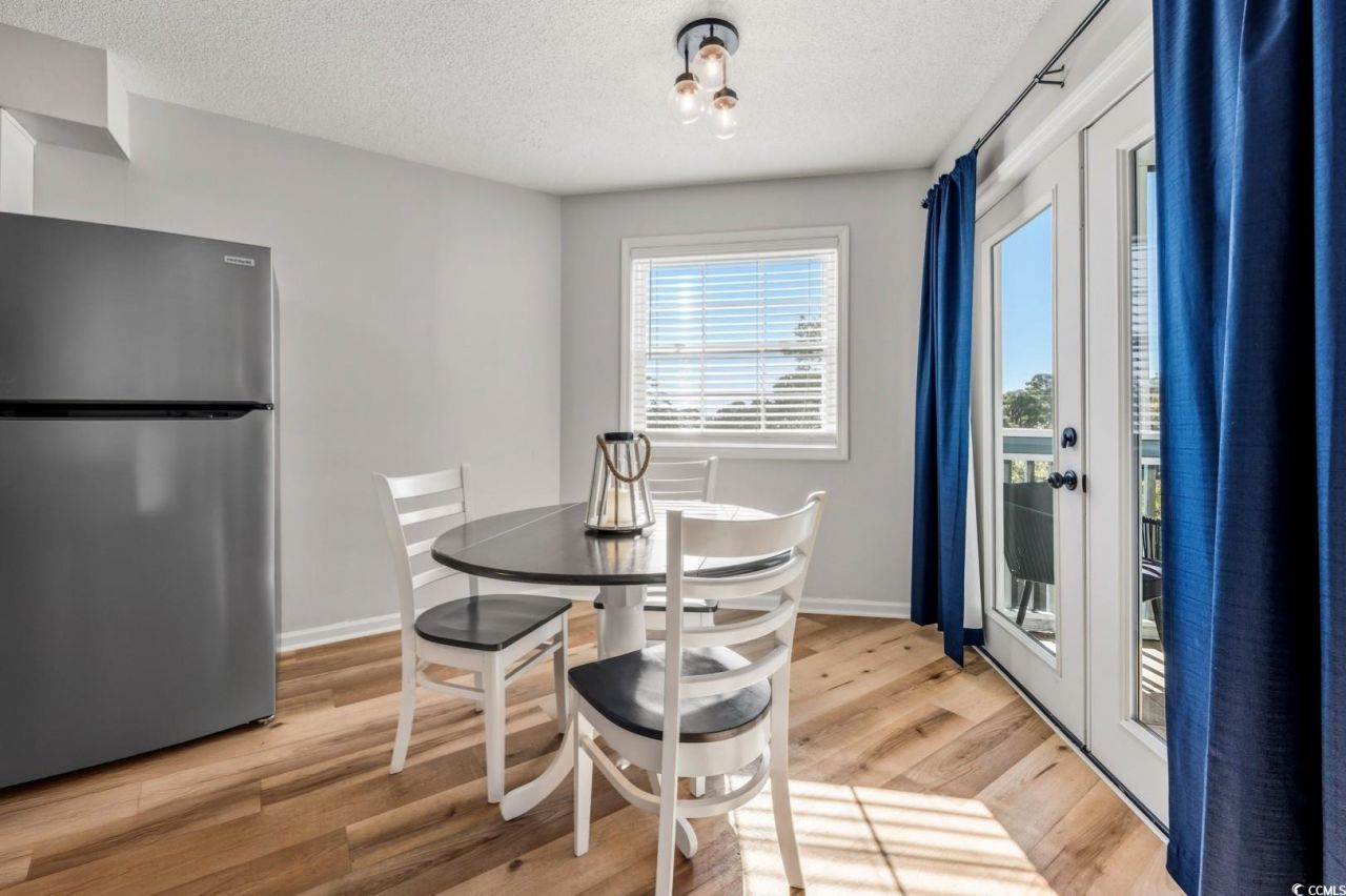 1500 Cenith Dr. Photo 16