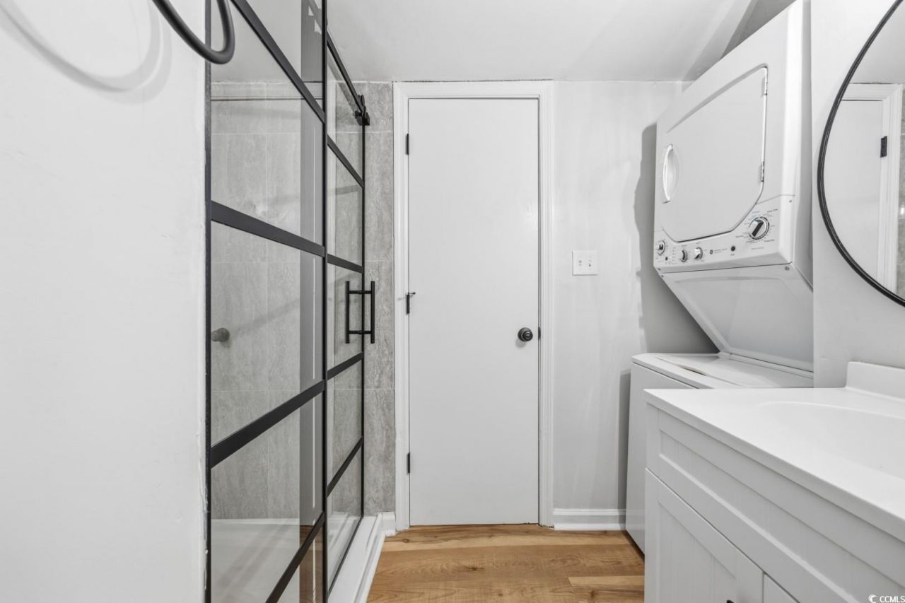 1500 Cenith Dr. Photo 21