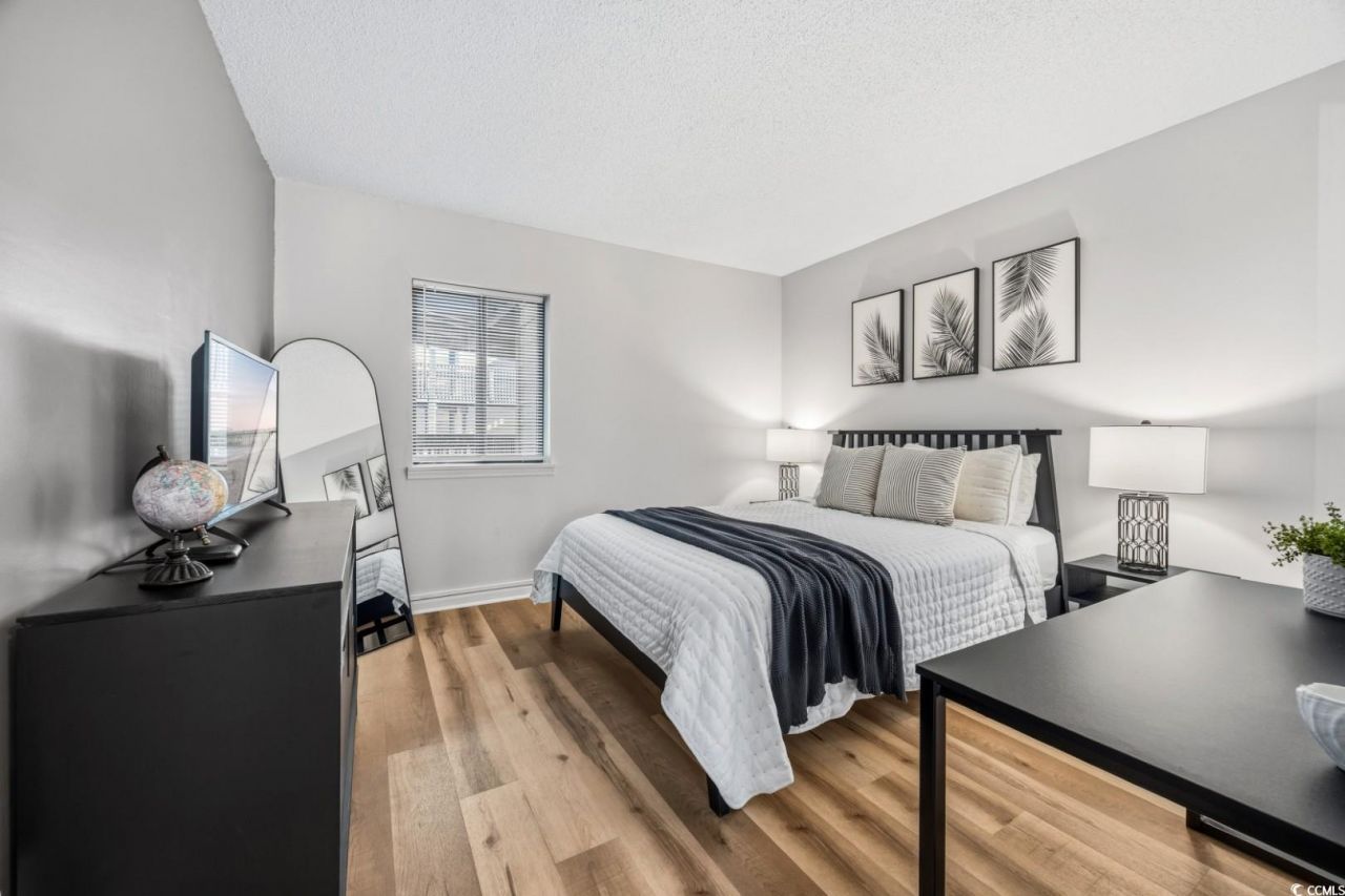 1500 Cenith Dr. Photo 25