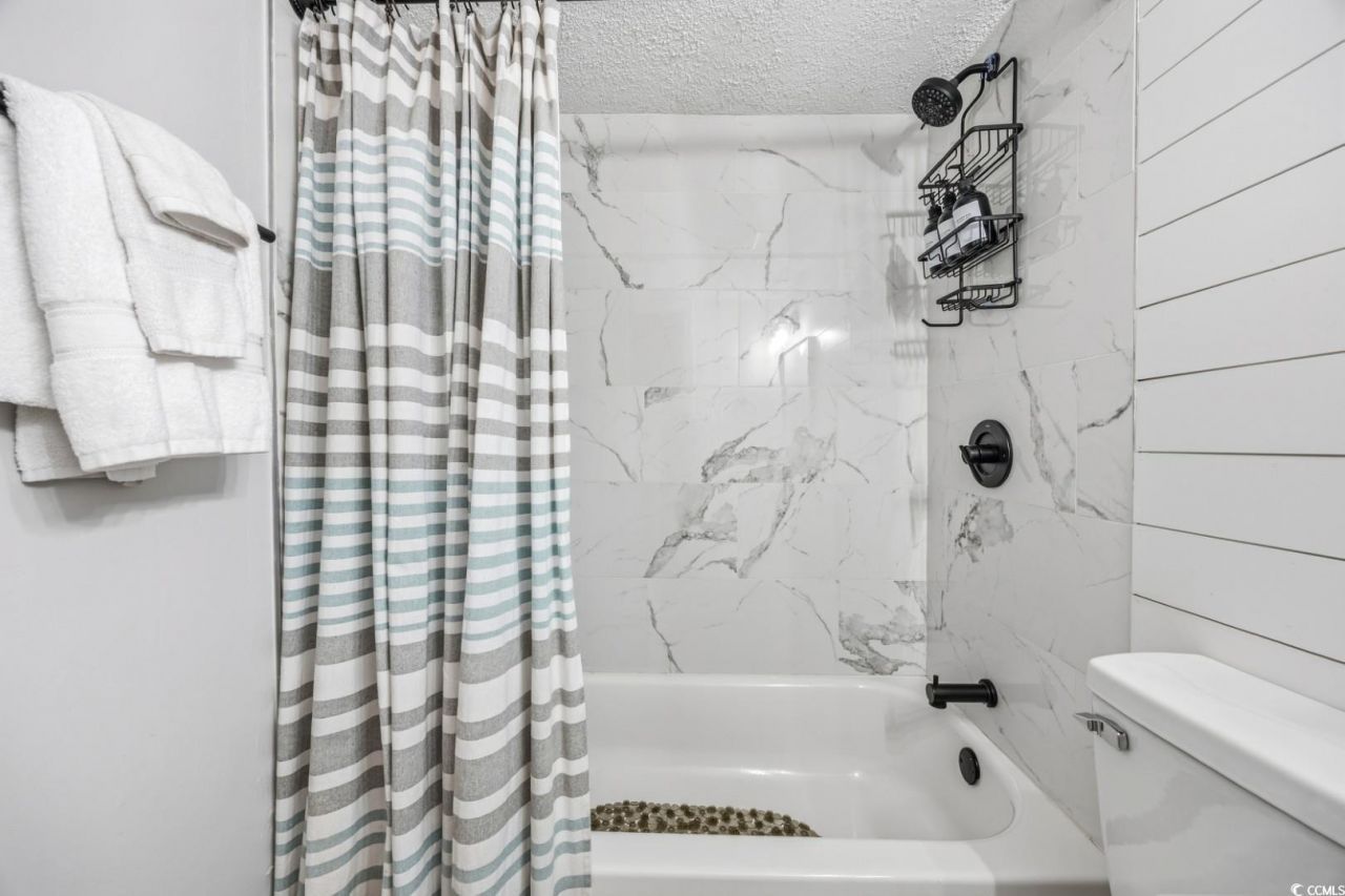 1500 Cenith Dr. Photo 28