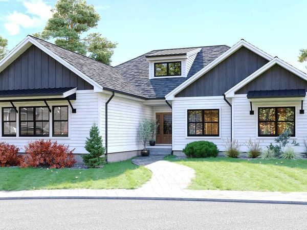 52 Roberts Drive, Unit 5, Jaffrey, NH 03452