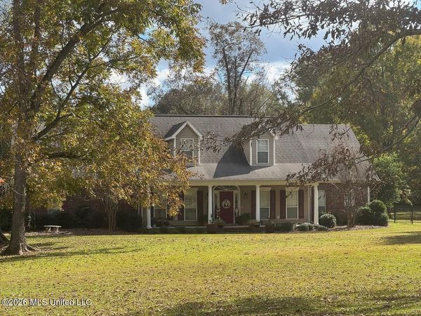 15384 S Highway 55, Terry, MS 39170