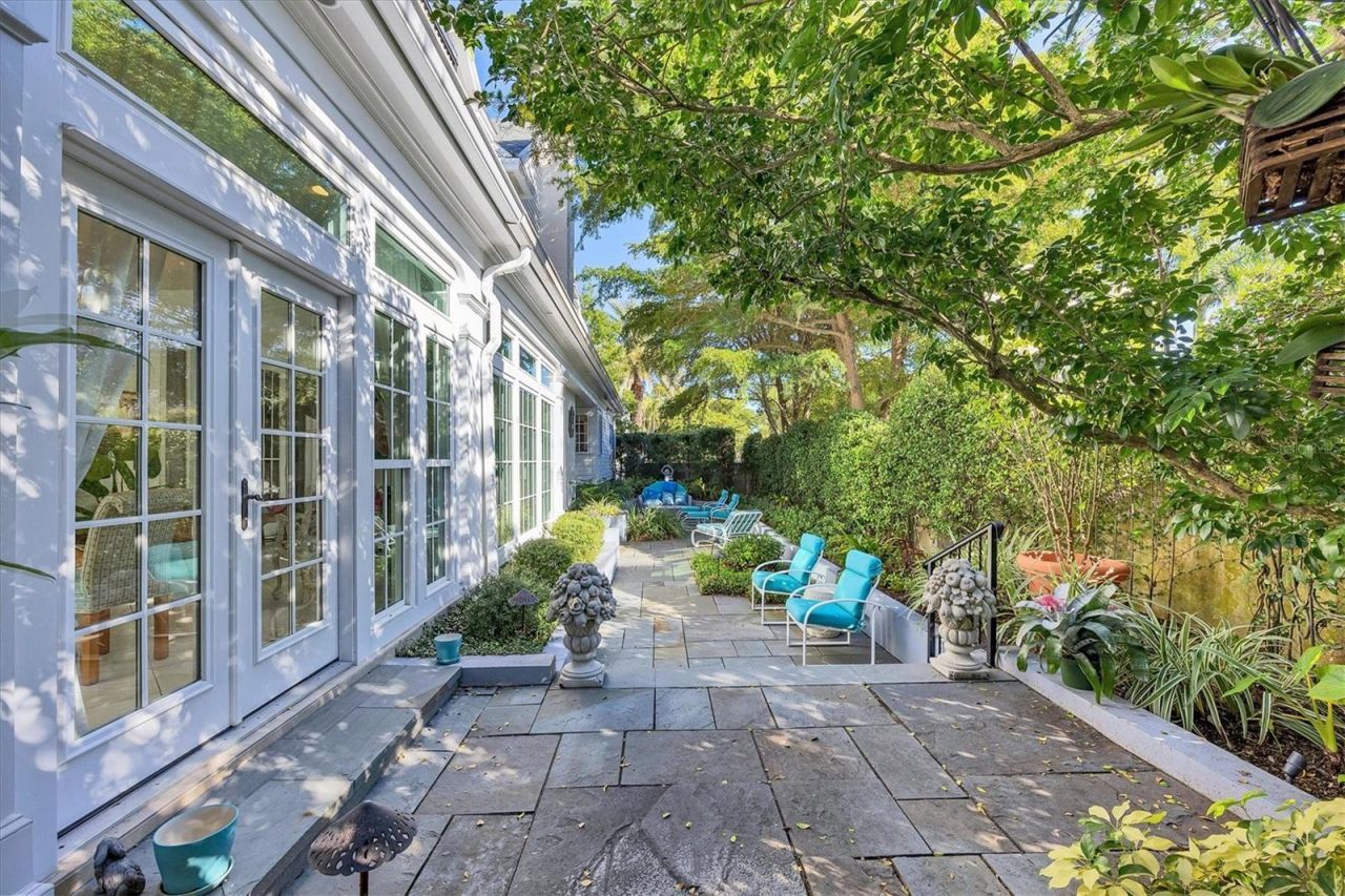 1798 Lincoln Park Circle, Sarasota, FL 34236 Photo