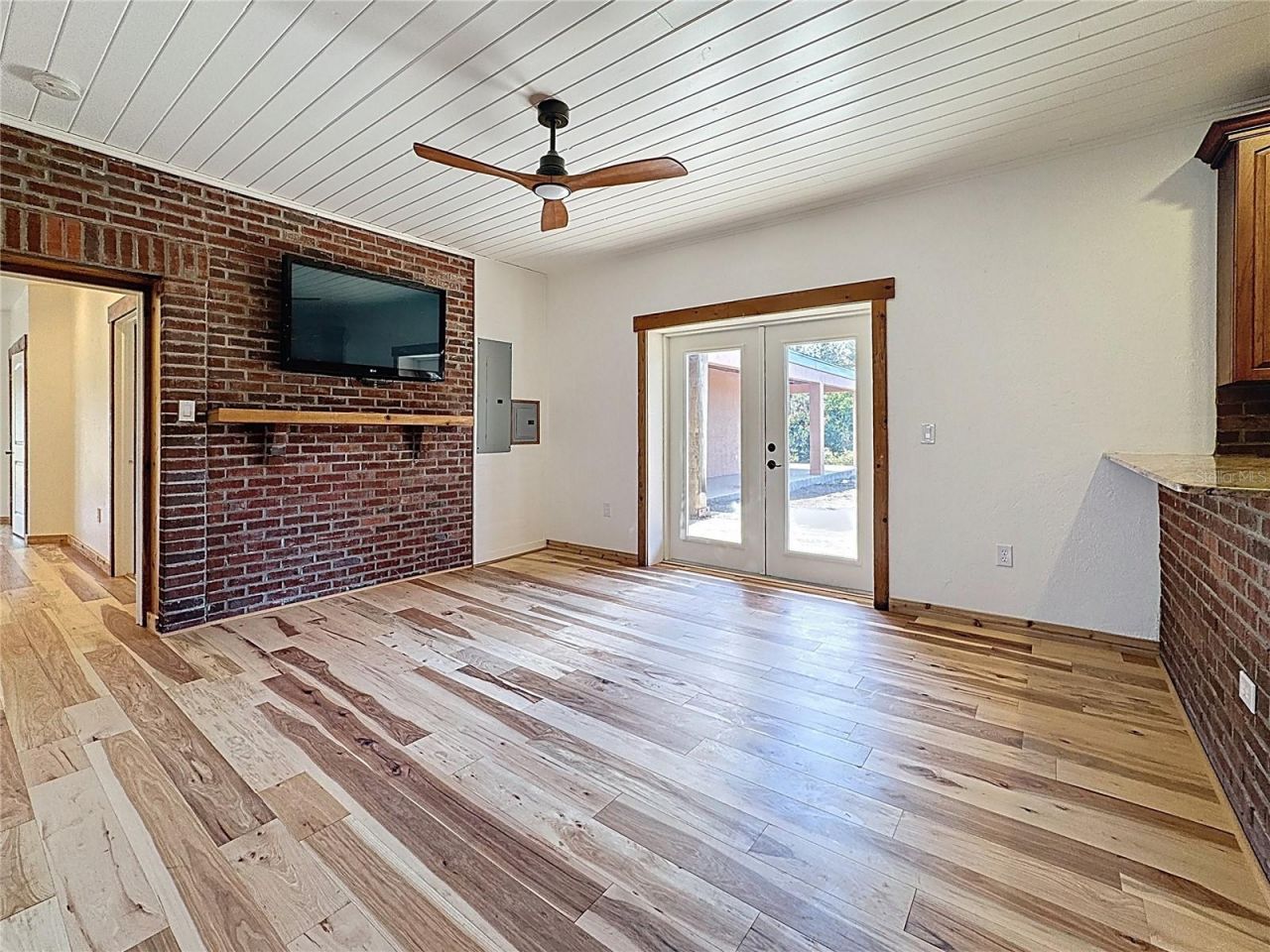 19600 E State Road 64, Bradenton, FL 34212 Photo