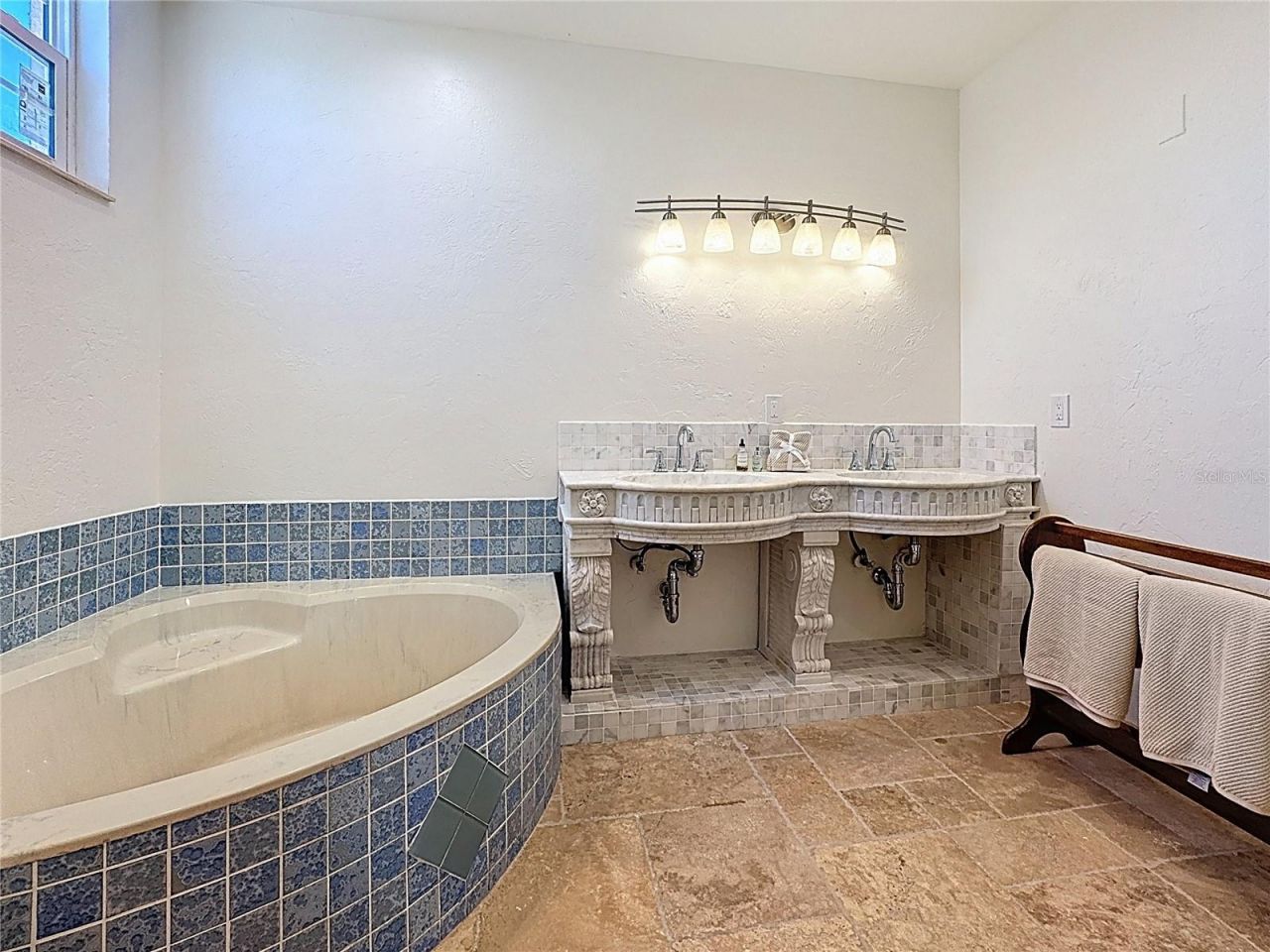 19600 E State Road 64, Bradenton, FL 34212 Photo