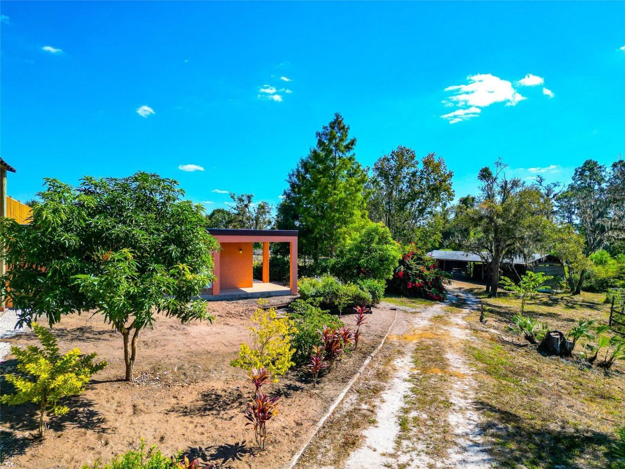 19600 E State Road 64, Bradenton, FL 34212 Photo