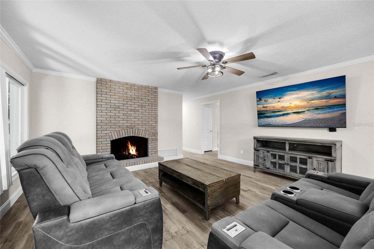 830 NW 60th Street, Gainesville, FL 32605 Photo