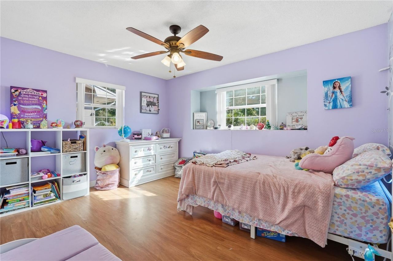 940 Orangeview Drive, Largo, FL 33778 Photo