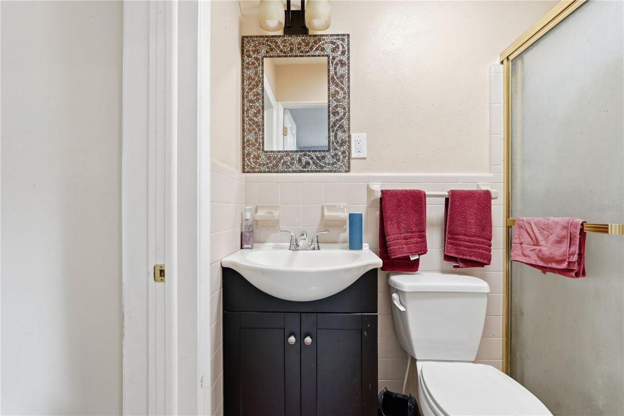 940 Orangeview Drive, Largo, FL 33778 Photo