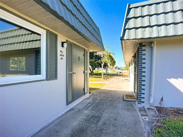 1811 BEDFORD LANE, Unit 166, SUN CITY CENTER, FL 33573
