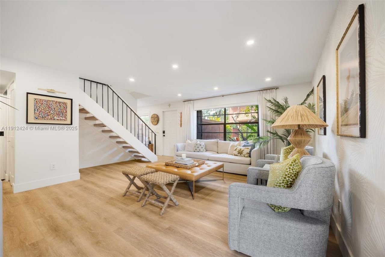 11537 SW 64th St, Unit A83, Miami, FL 33173 Photo