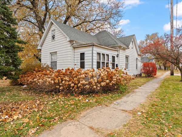 51 E Bradley Avenue, Champaign, IL 61820