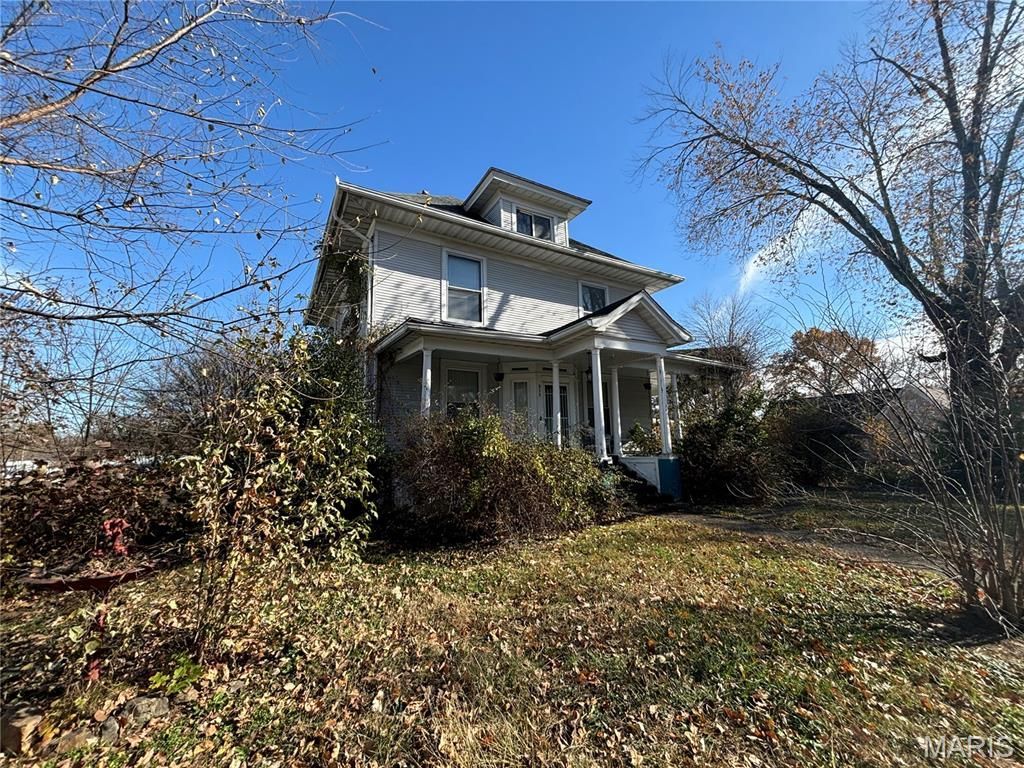 511 South Washington, Mc Leansboro, IL 62859 Main Photo