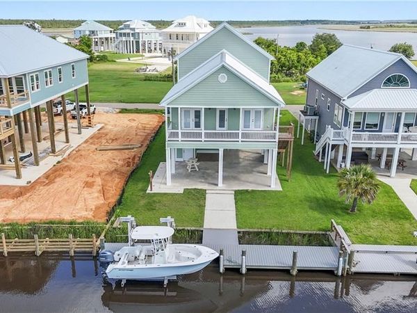 4027 BORNEO Street, Bay St Louis, MS 39520