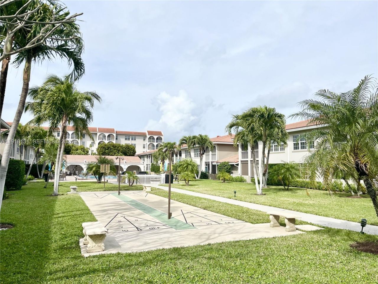 250 NE 20th St, Unit 5250, Boca Raton, FL 33431 Photo