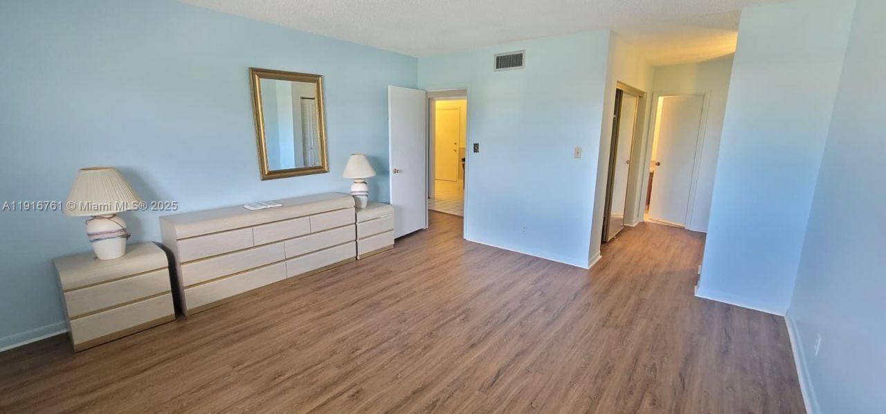 4880 NW 22nd St, Unit 301, Lauderhill, FL 33313 Photo
