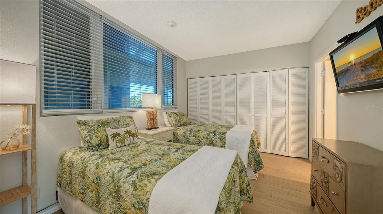 1125 Gulf Of Mexico Drive, Unit 101, Longboat Key, FL 34228 Photo