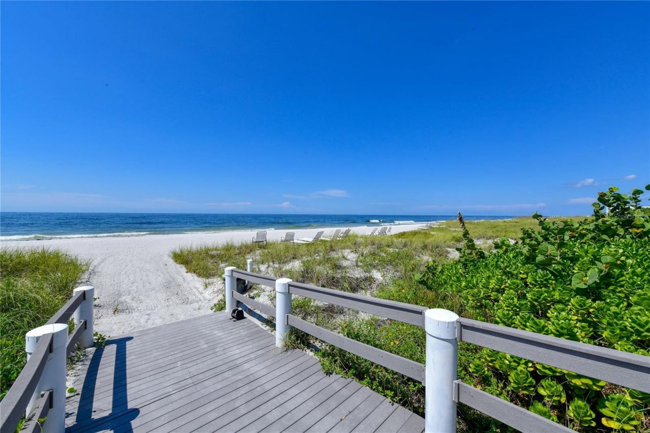 1125 Gulf Of Mexico Drive, Unit 101, Longboat Key, FL 34228 Photo