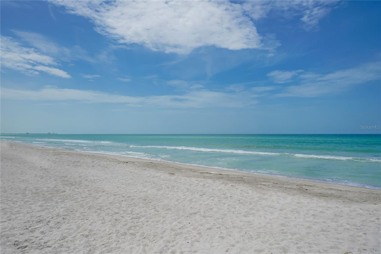 1125 Gulf Of Mexico Drive, Unit 101, Longboat Key, FL 34228 Photo