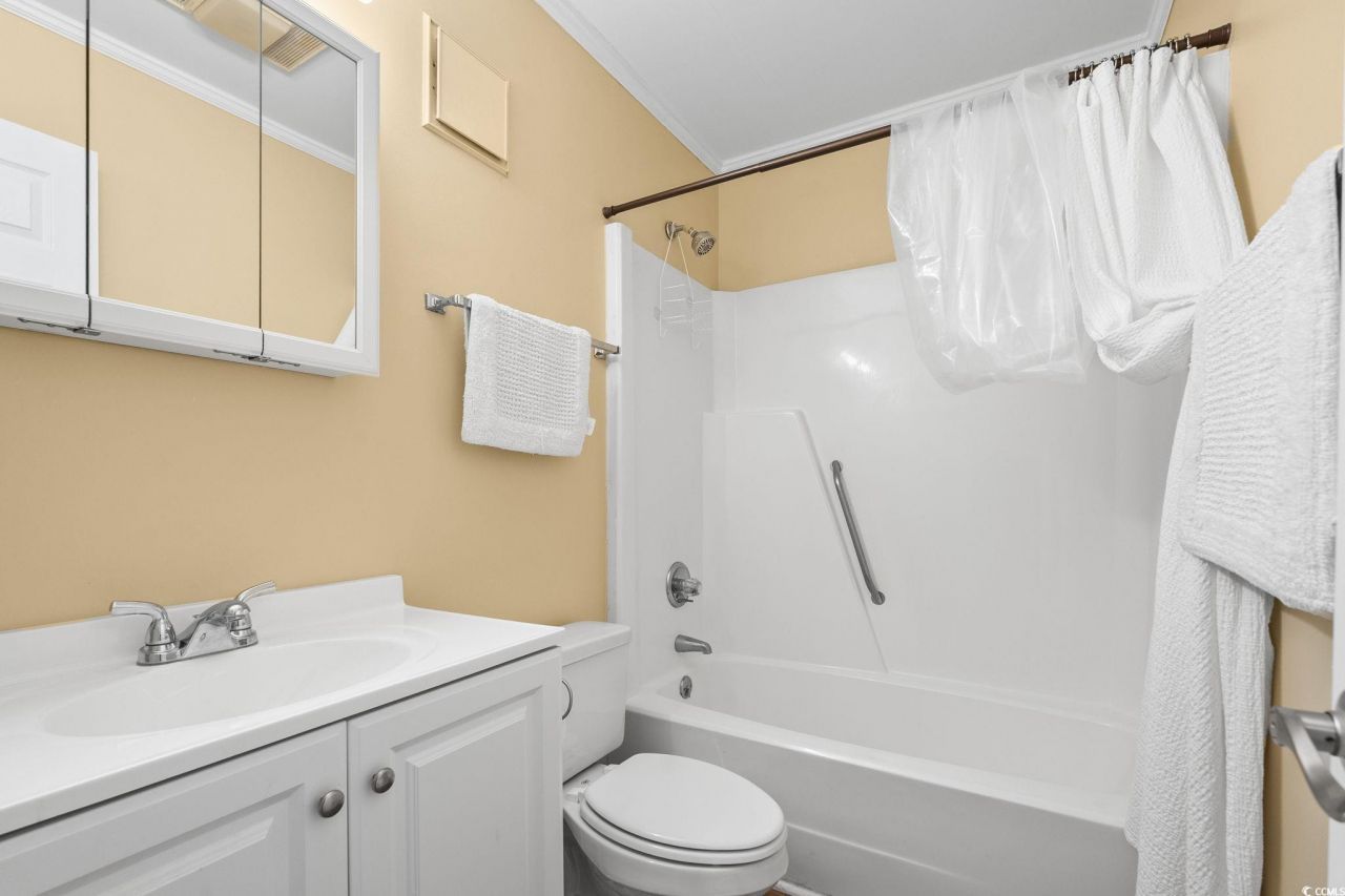 206 2nd Ave. N Photo 12