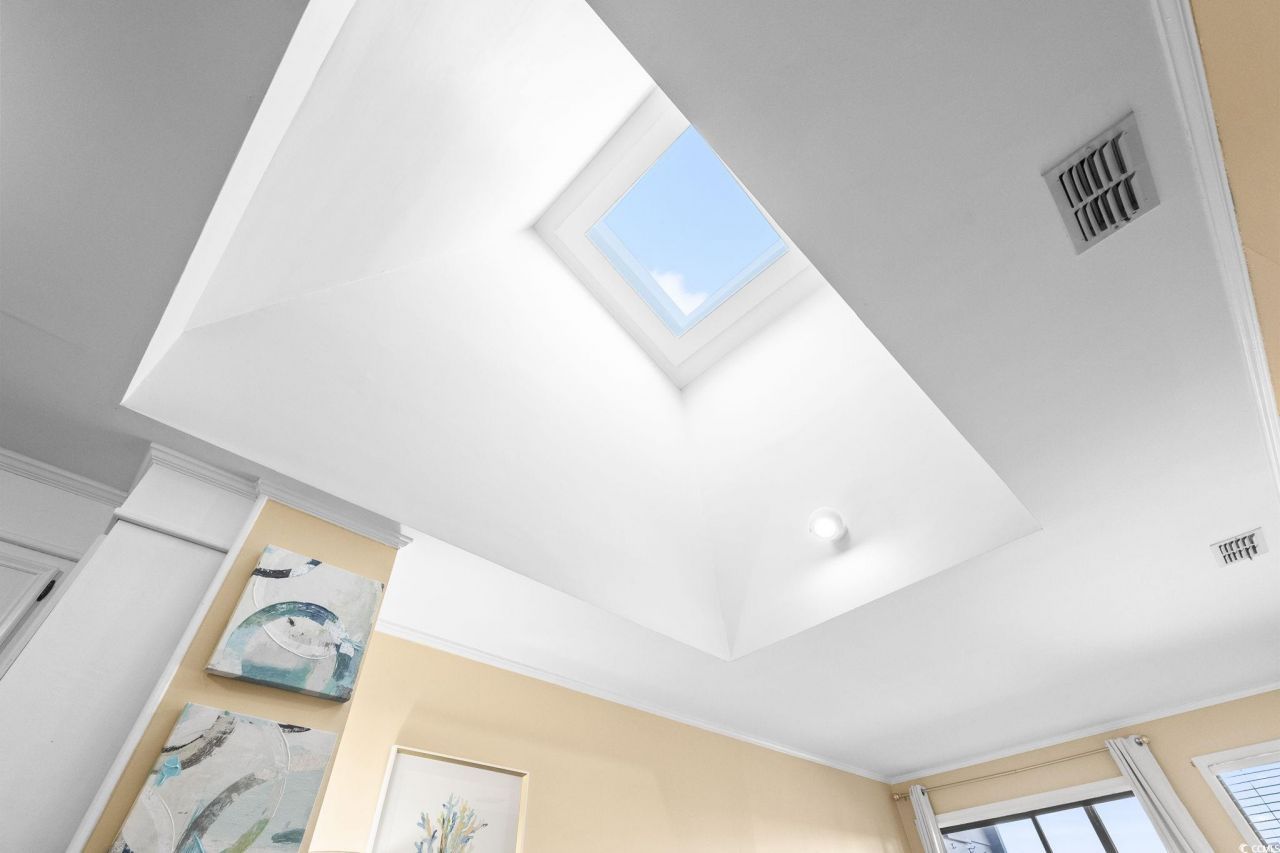 206 2nd Ave. N Photo 9