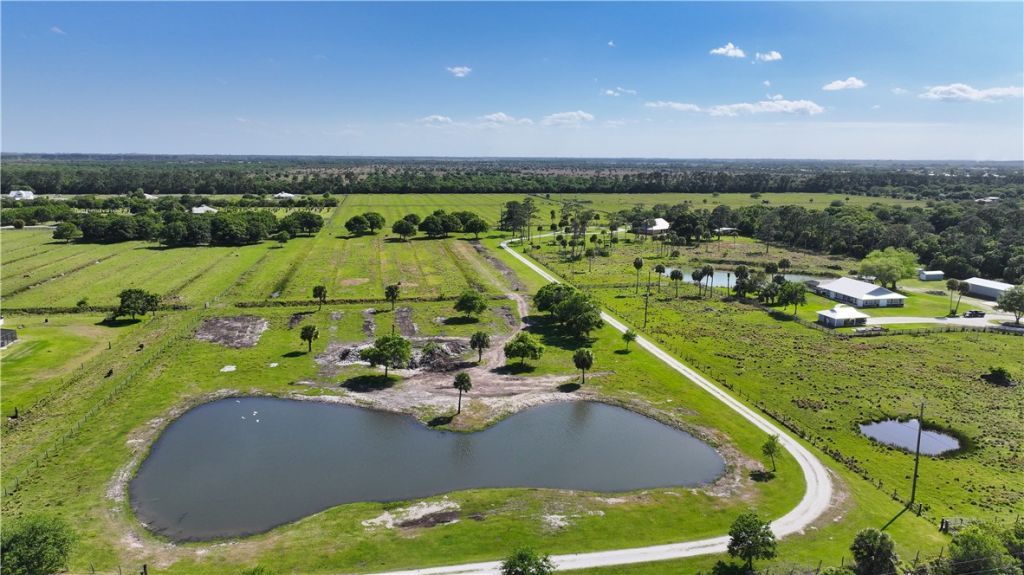 6045 21st Street Sw, Vero Beach, FL 32968 Photo