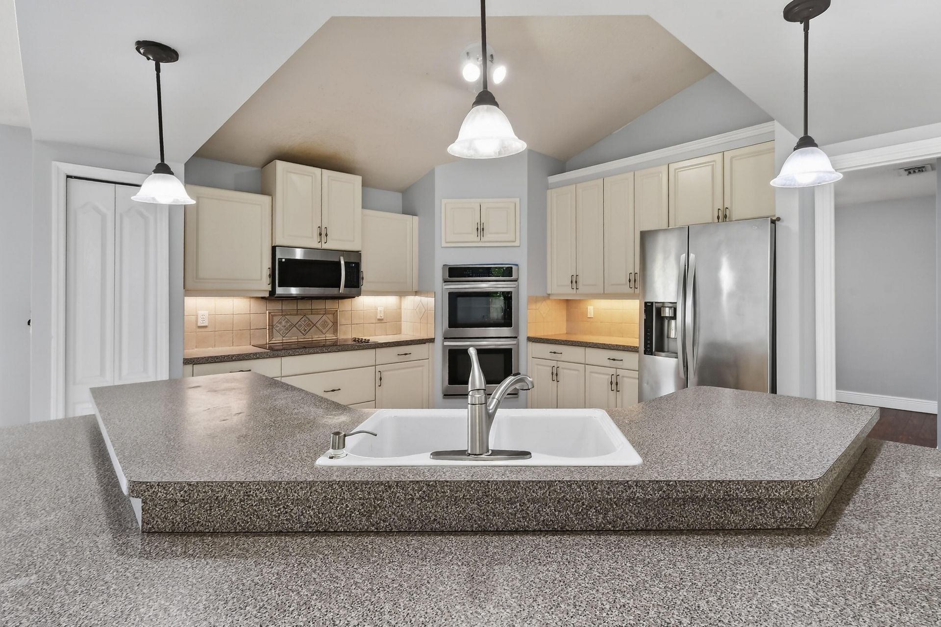 3960 SW Hablow Street, Port Saint Lucie, FL 34953 Photo