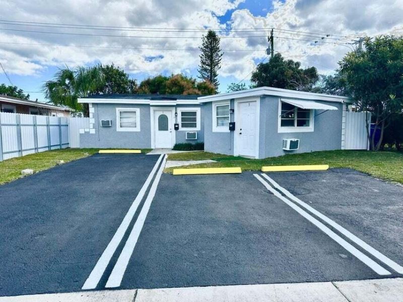 3670 NE 15th Avenue, Pompano Beach, FL 33064 Photo