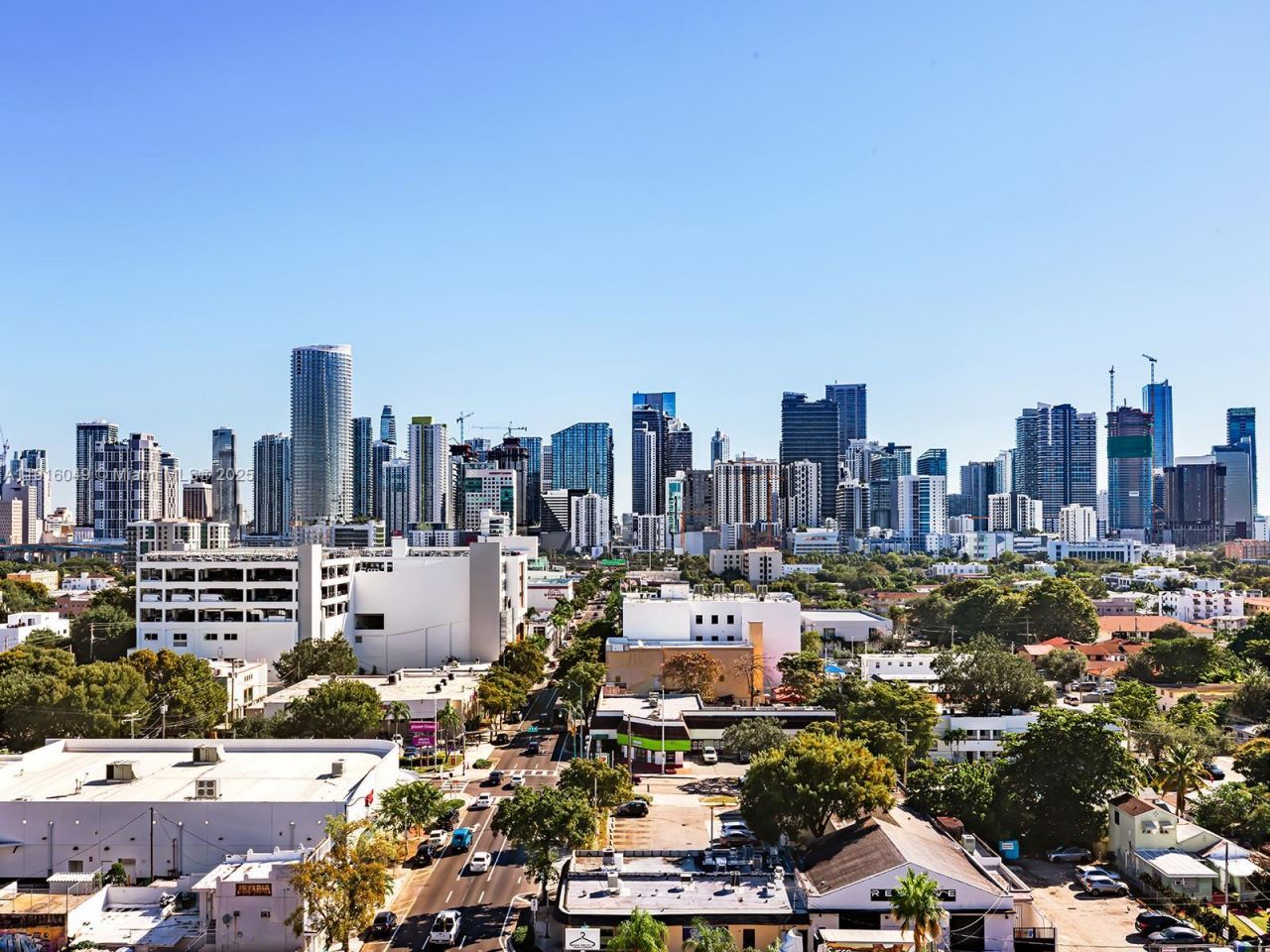 900 SW 8th St, Unit 1208, Miami, FL 33130 Photo