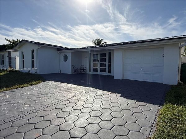 8636 Beekman Dr, Unit 8636, Miramar, FL 33025