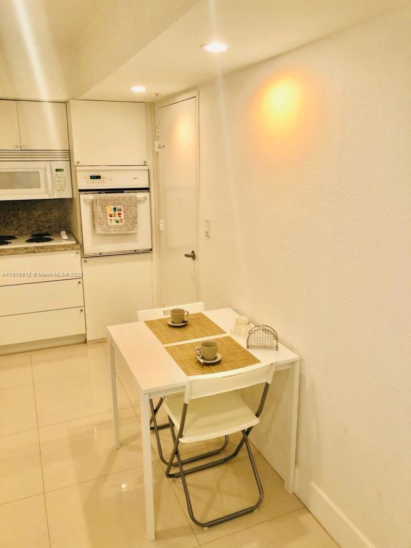 4001 S Ocean Dr, Unit 2H, Hollywood, FL 33019 Photo