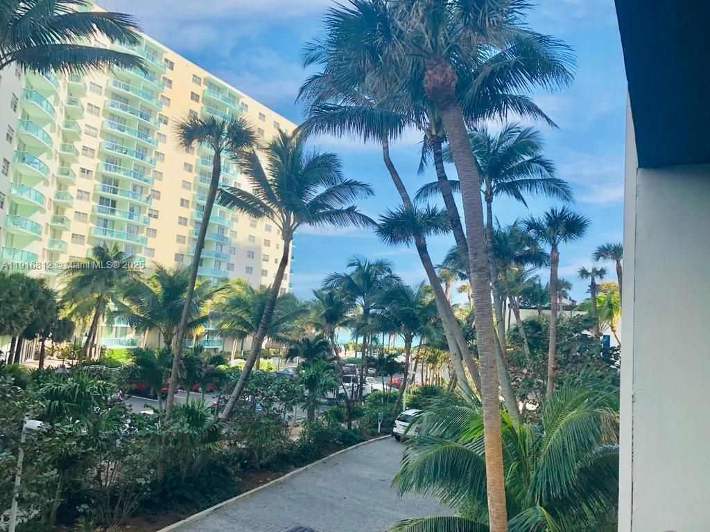 4001 S Ocean Dr, Unit 2H, Hollywood, FL 33019 Photo