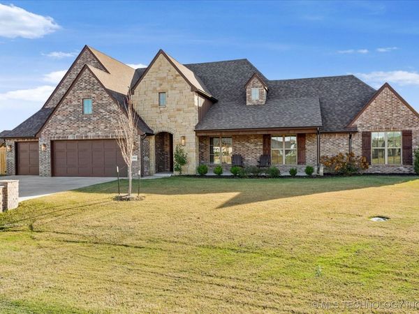 15810 E 107th Street North, Owasso, OK 74055