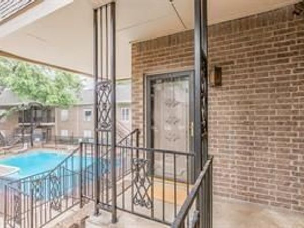 4436 Harlanwood Drive, Unit 210, Fort Worth, TX 76109