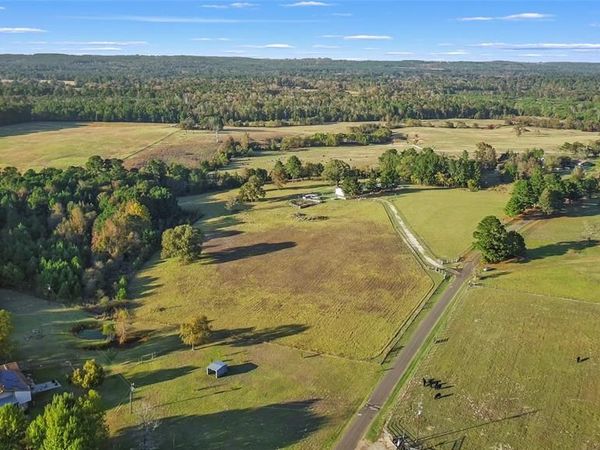 509 An County Road 190, Elkhart, TX 75839