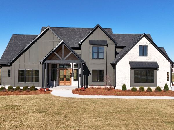 480 Crescent Rd, Murfreesboro, TN 37127