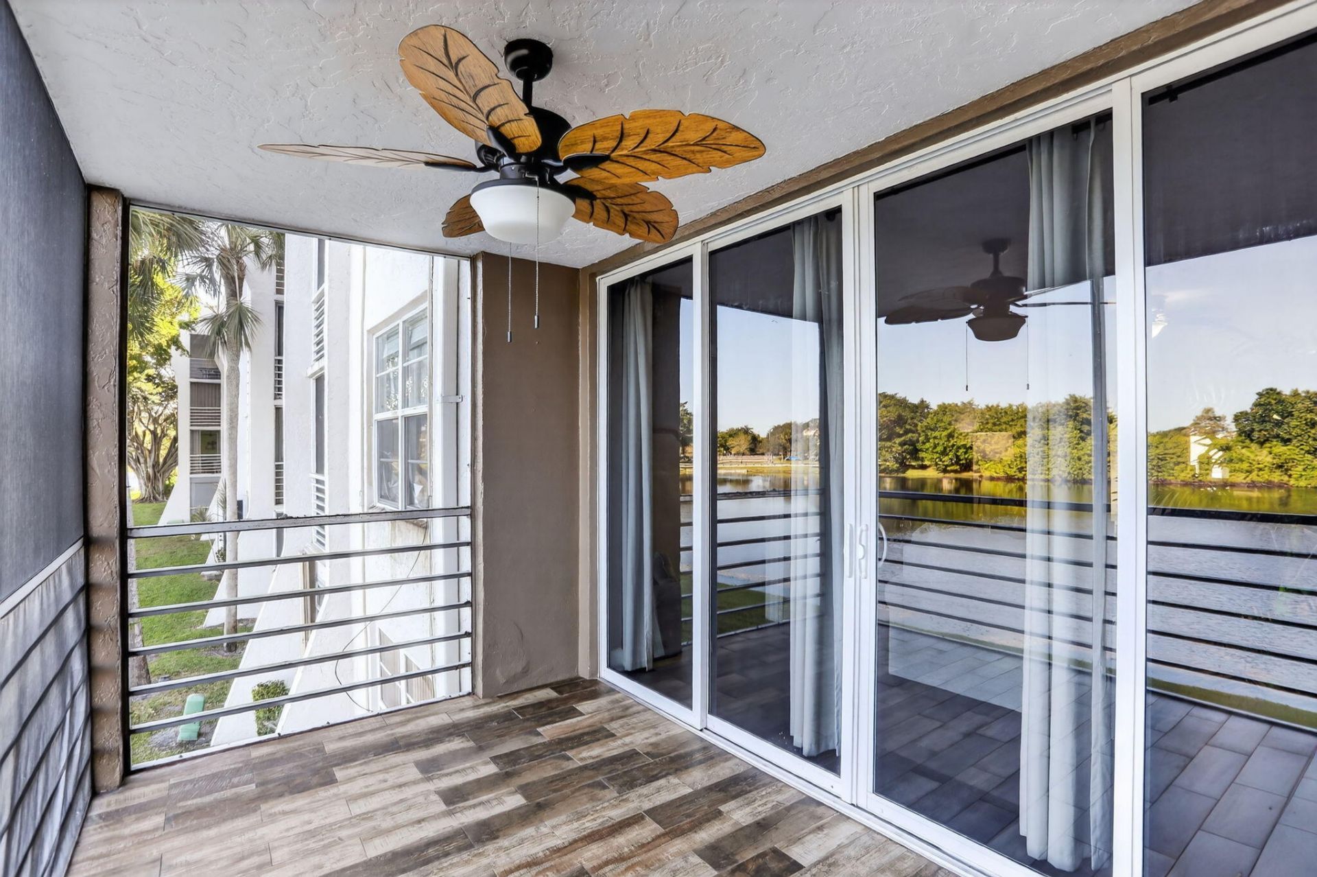 9450 Poinciana Place, Unit 203, Davie, FL 33324 Photo